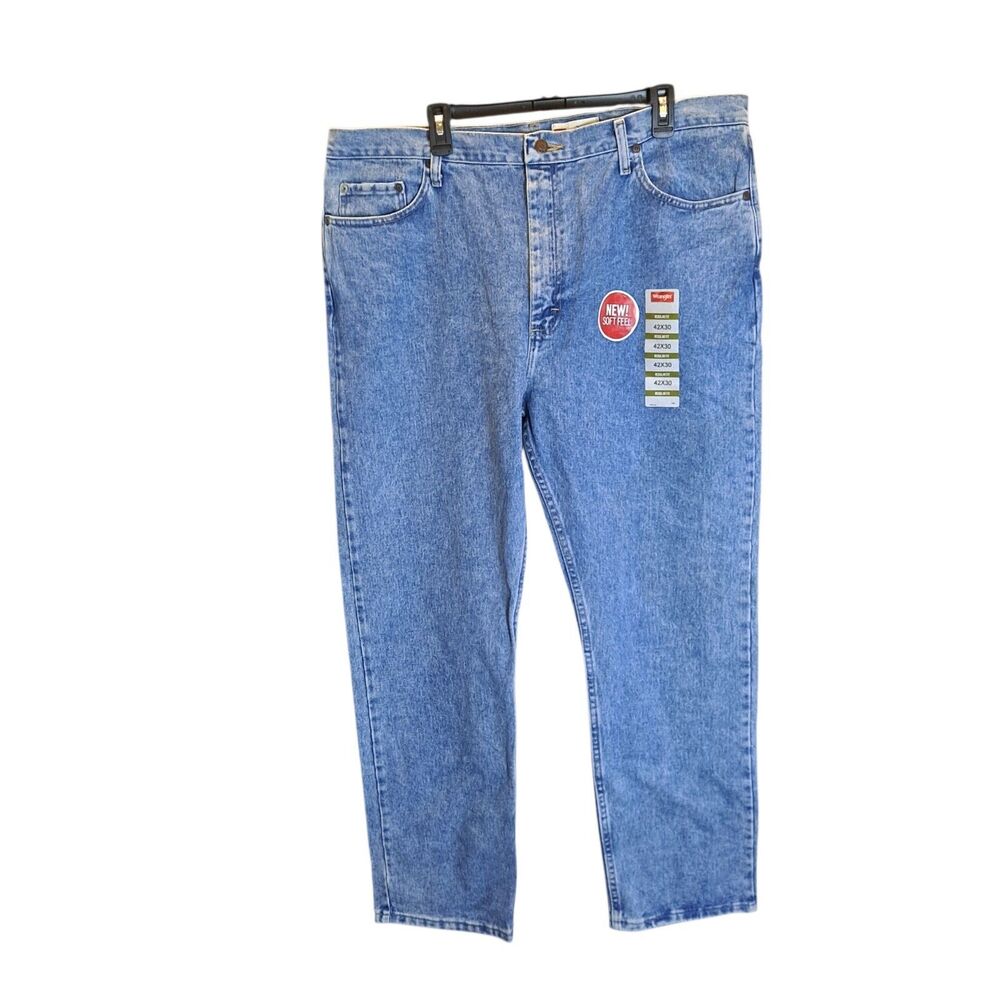 Wrangler Jeans Mens 42x30 Regular Fit Straight Leg 9TRGCAW NWT